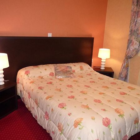 Le Petit Chaperon Rouge Hotel Coux-et-Bigaroque-Mouzens Bagian luar foto