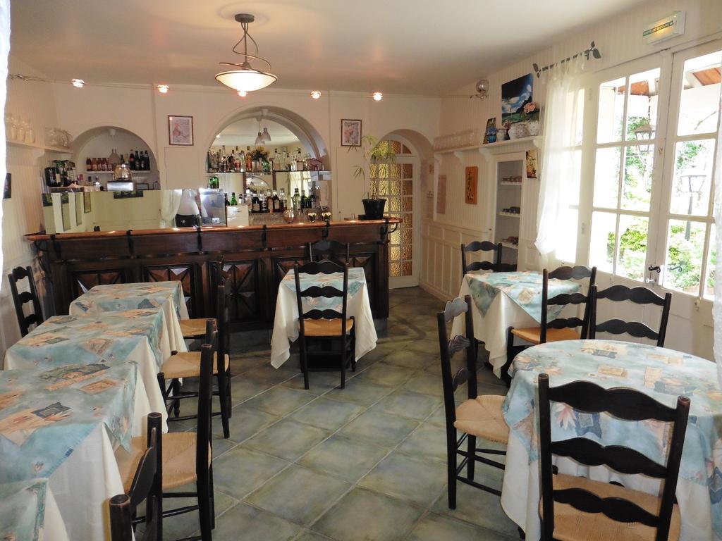 Le Petit Chaperon Rouge Hotel Coux-et-Bigaroque-Mouzens Bagian luar foto