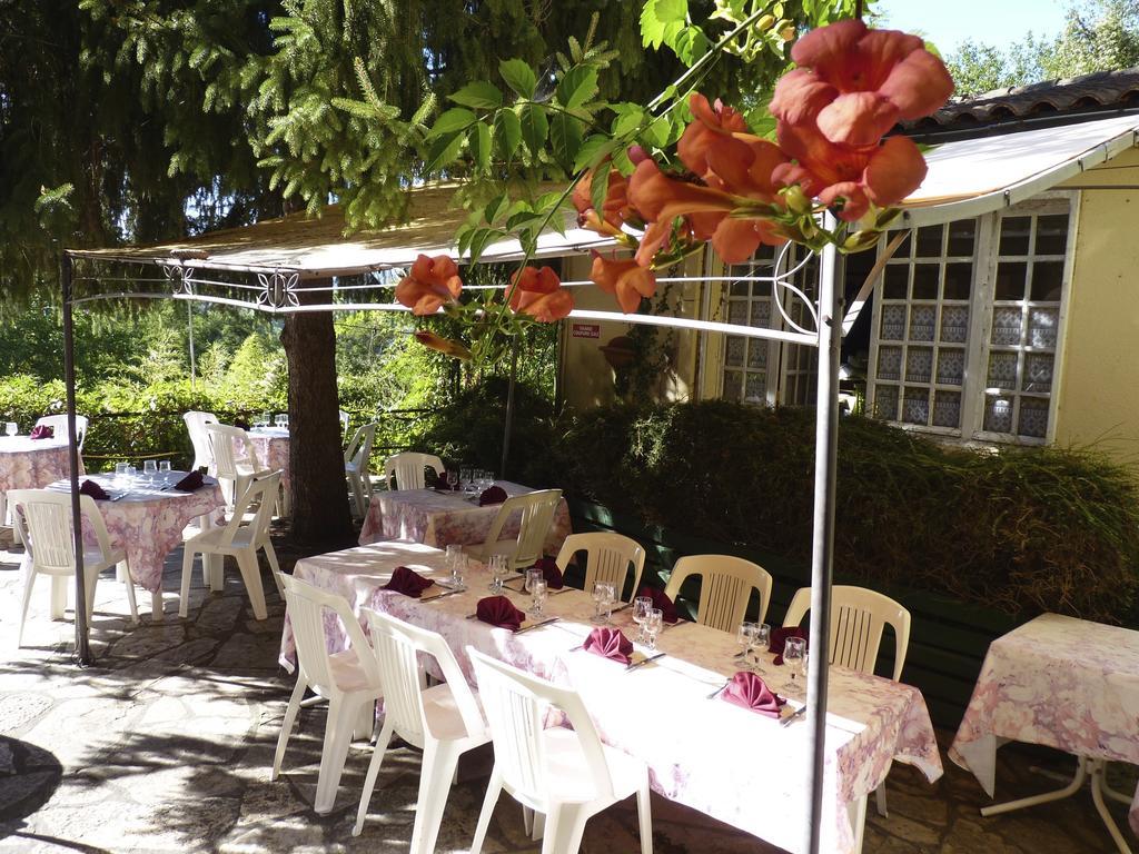 Le Petit Chaperon Rouge Hotel Coux-et-Bigaroque-Mouzens Bagian luar foto